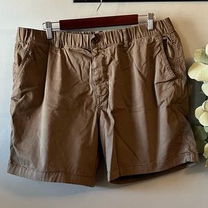 Bear bottom 7” shorts